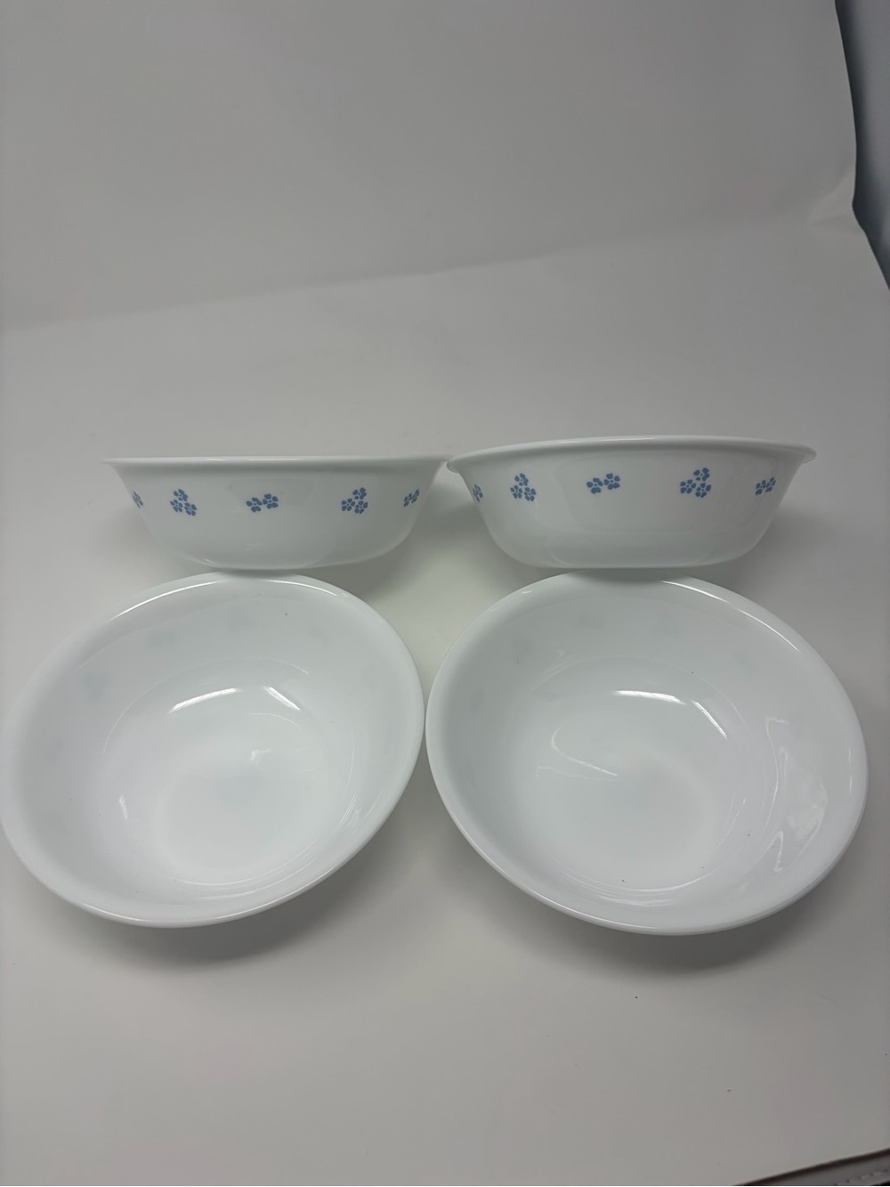 Set Of 4 Corelle Secret Garden Soup/Cereal Bowl Blue Flowers Corning 6 1/4”